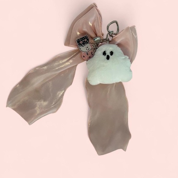 Pinkween Ghost Purse Charm 👻💖 - Picture 2 of 4